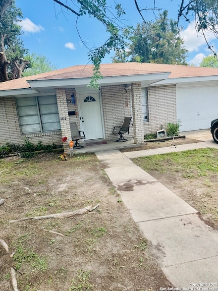 507 W Ireland St, Beeville, TX 78102