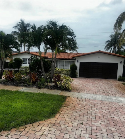 5200 Adams St, Hollywood, FL 33021