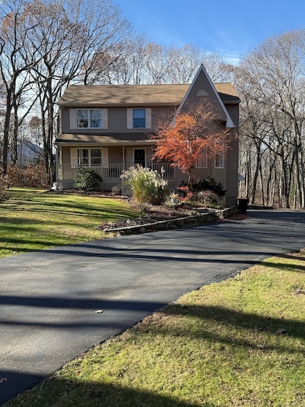 19 Wagon Trail, Wolcott, CT 06716