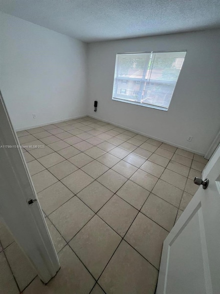 10452 NW 8th St Unit 202, Pembroke Pines, FL 33026