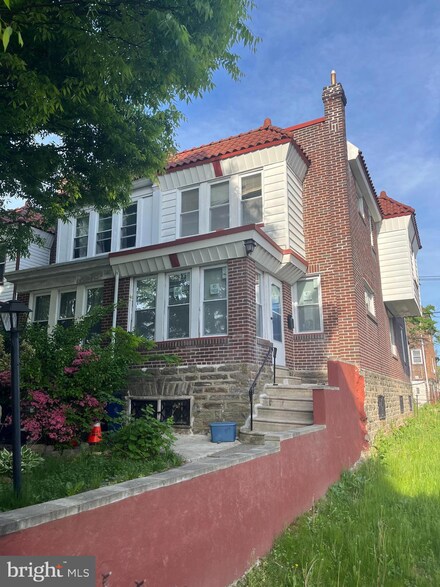 7190 N Uber St, Philadelphia, PA 19138
