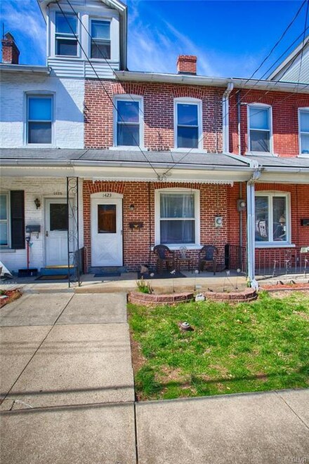 1423 Sioux St, Fountain Hill, PA 18015