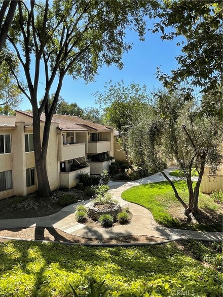 28947 Thousand Oaks Blvd Unit 236, Agoura Hills, CA 91301