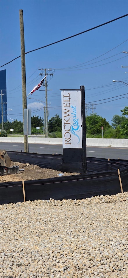 4 Rum Point Ct, Brigantine, NJ 08203