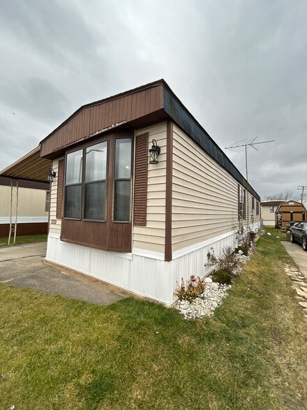 8800 S Harlem Ave Unit 2347, Bridgeview, IL 60455