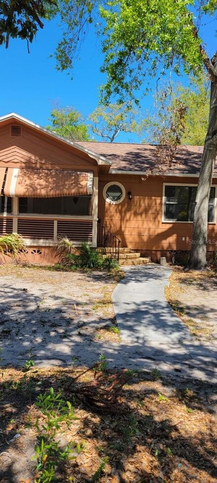 945 Melrose Ave S, Saint Petersburg, FL 33705