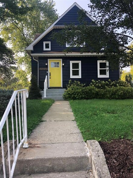 5935 Rawles Ave, Indianapolis, IN 46219