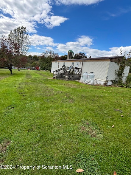 3414 Deerfield Dr, Dalton, PA 18414