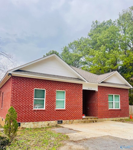 19259 Runway St, Athens, AL 35614