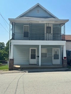 202 S Quarry St, Mount Pleasant, PA 15666
