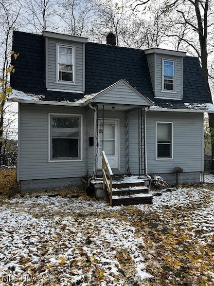 242 Orchard Ave, Cuyahoga Falls, OH 44221