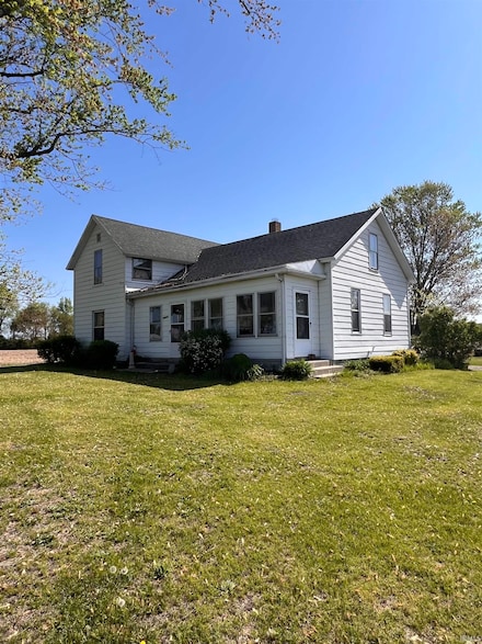 14310 Juniper Rd, Argos, IN 46501