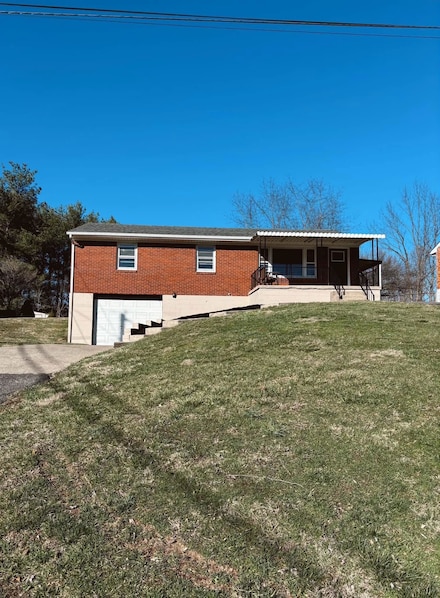 200 Rice Ave, Russell, KY 41169