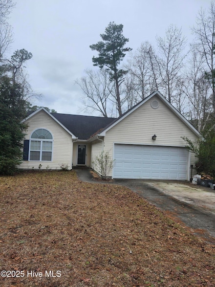 18 Creekstone Ln, Castle Hayne, NC 28429
