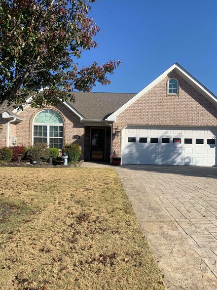26 Enclave, Paragould, AR 72450