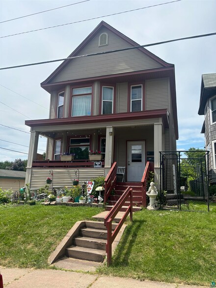 417 Michigan Ave, Duluth, MN 55806