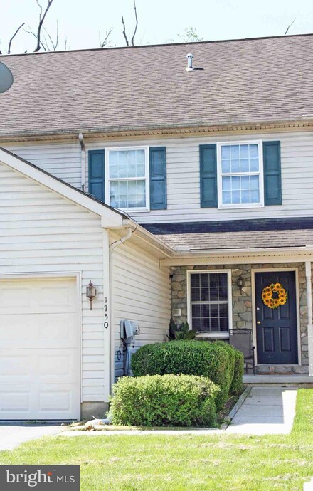 1750 Lakeside Dr Unit L23, Middletown, PA 17057