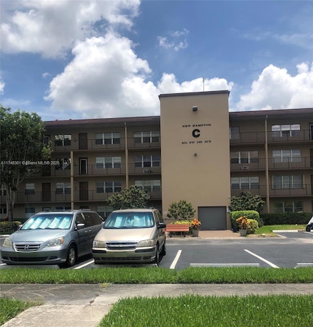 301 SW 135th Ave Unit 402C, Pembroke Pines, FL 33027