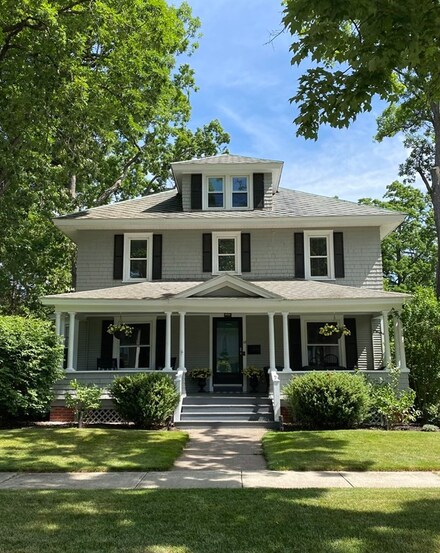 38 Fernleaf Ave, Longmeadow, MA 01106