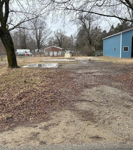4150 S Lake Wilson Rd, Hillsdale, MI 49242