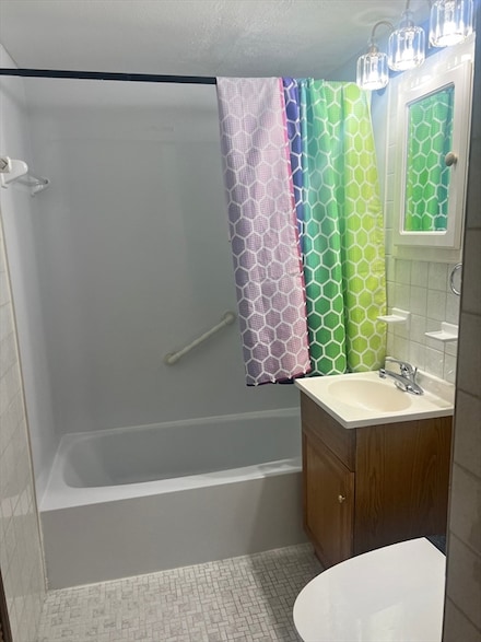 32 Pleasant Dr Unit 19, Stoughton, MA 02072
