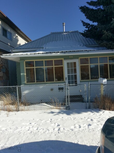 674 S Dakota St, Butte, MT 59701