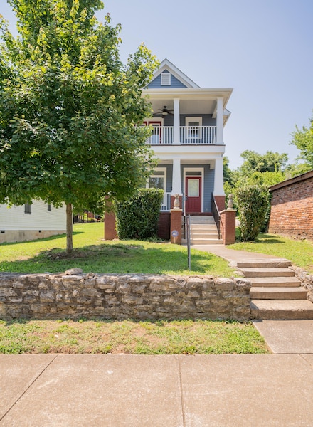 1106 Flynn St, Chattanooga, TN 37403