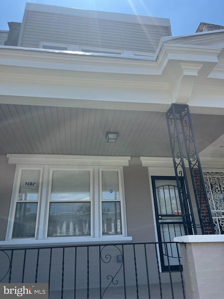 224 W Duncannon Ave, Philadelphia, PA 19120