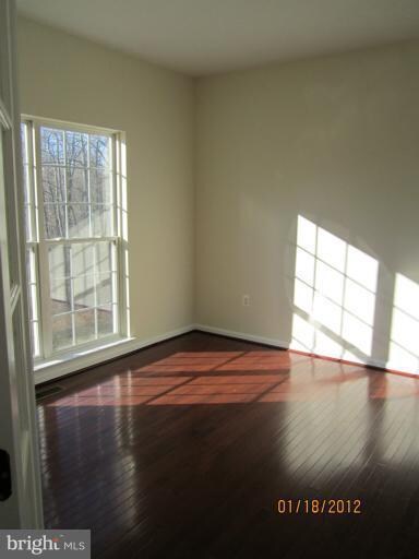 8225 Tiverton Dr, Port Tobacco, MD 20677