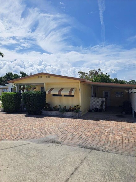 1608 Florida Blvd, Bradenton, FL 34207