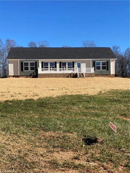 2286 Haymeadow Rd, Hays, NC 28635