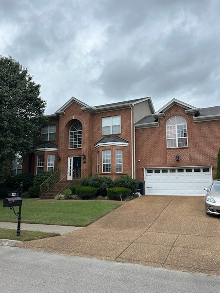 322 Logans Cir, Franklin, TN 37067