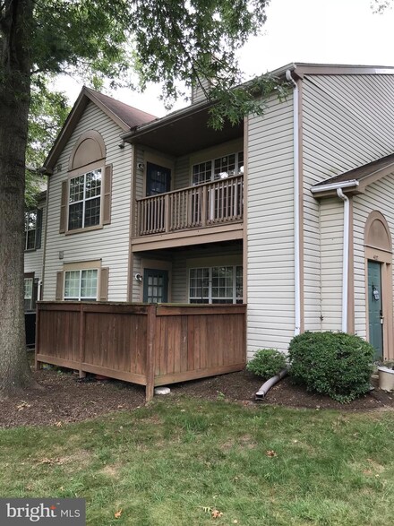 4827 River Valley Way Unit 122, Bowie, MD 20720