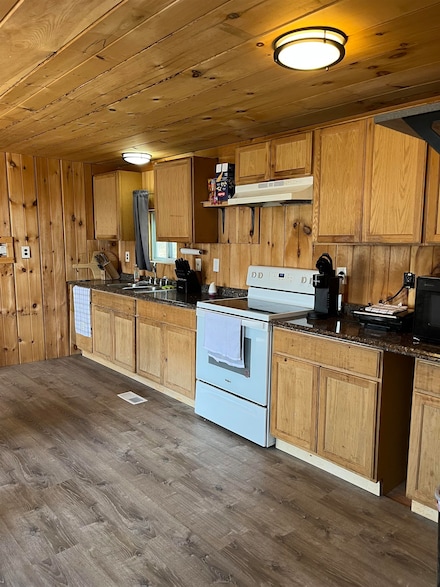 4 Well Hill Way, Alstead, NH 03602