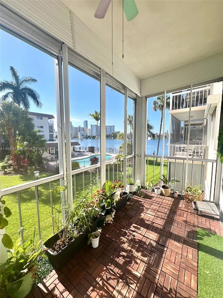 2200 Diana Dr Unit 216, Hallandale Beach, FL 33009