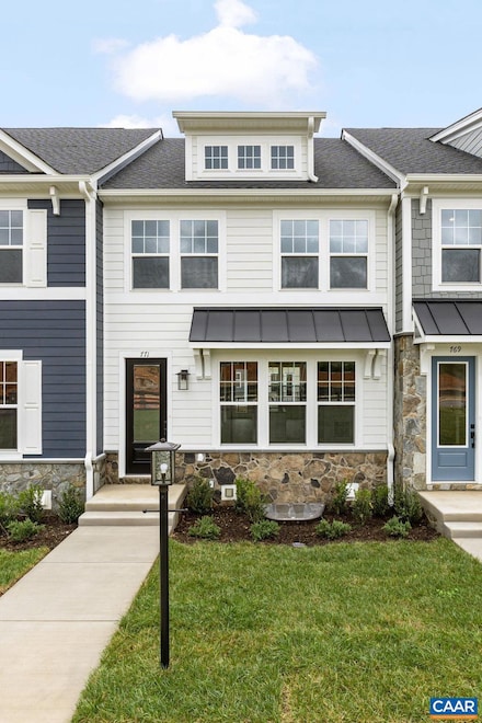 34 Lindley Ln, Charlottesville, VA 22901