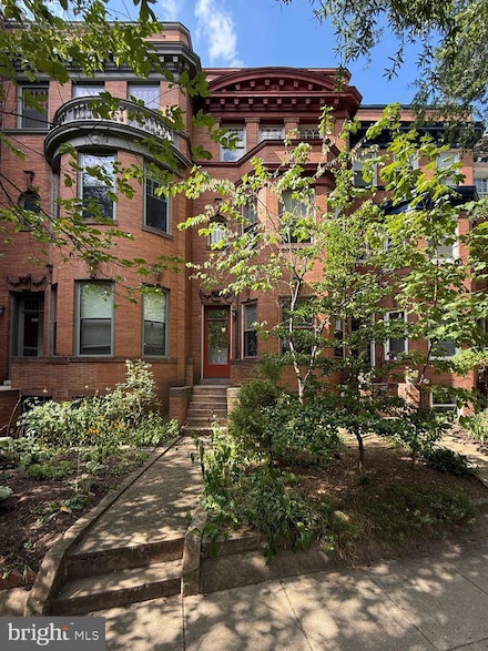 1741 Park Rd NW, Washington, DC 20010