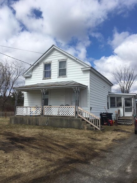 1924 Miner Farm Rd, West Chazy, NY 12992