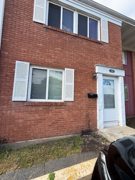 1351 Monomoy St Unit D, Aurora, IL 60506