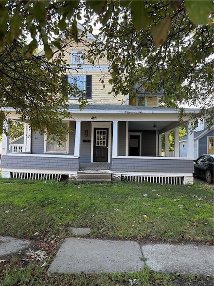 104 S Sumner Ave, Creston, IA 50801