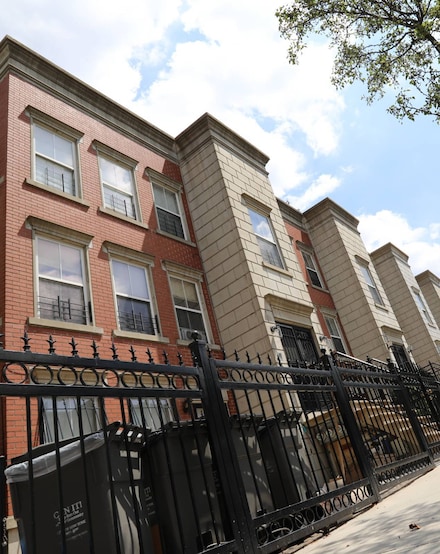 411 E 158th St, Bronx, NY 10451