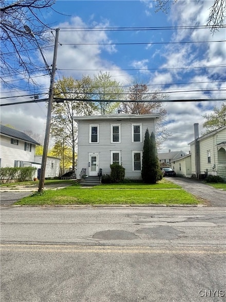 4 Lake Ave, Auburn, NY 13021