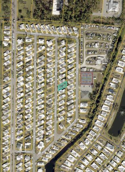 217 Wolverine Ave, North Port, FL 34287