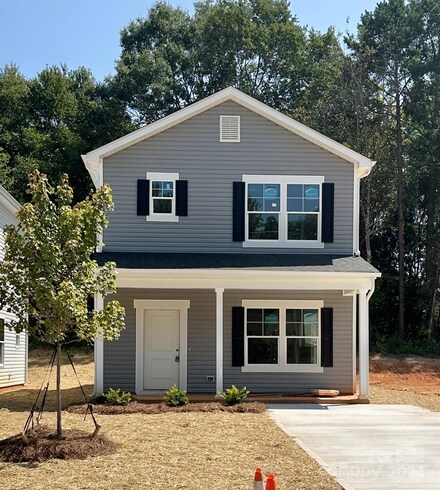 1136 Locust St, Mooresville, NC 28115