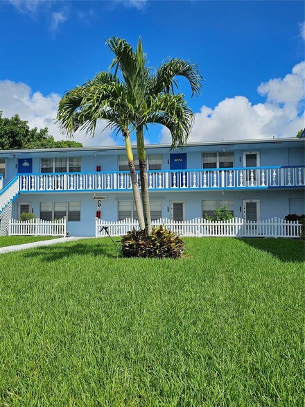 147 Salisbury G, West Palm Beach, FL 33417