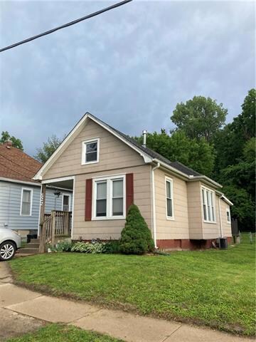 522 W Chestnut St, Saint Joseph, MO 64505