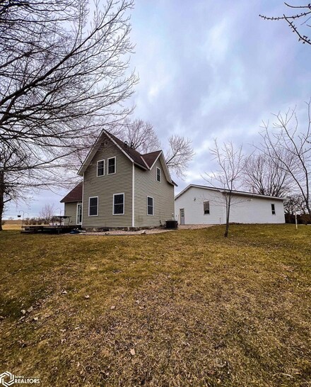 151 C Hwy 9, Fertile, IA 50434