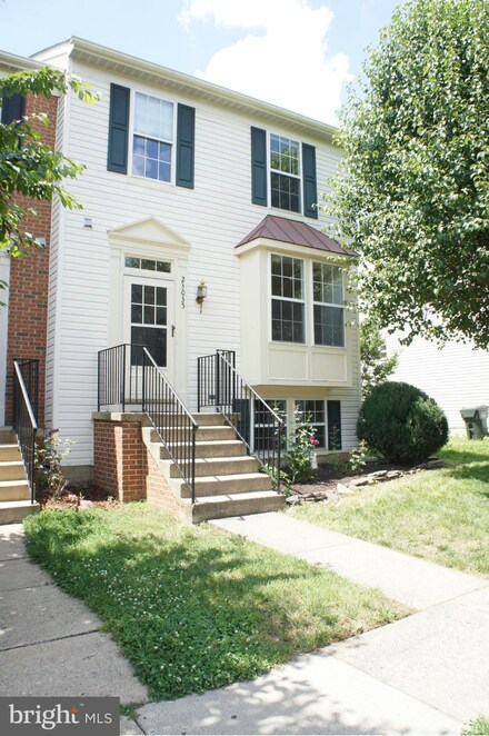 23035 Potomac Hill Square, Sterling, VA 20166