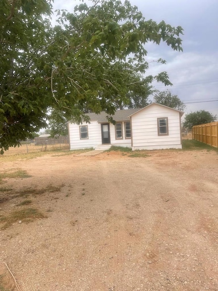 305 S Jackson St, Midland, TX 79701