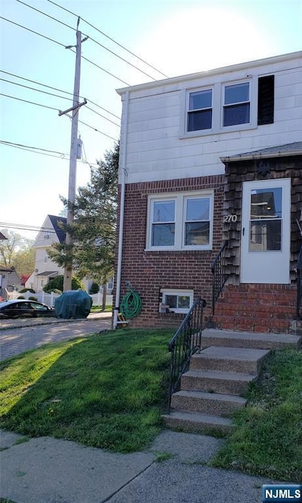270 Pleasant Place, Teaneck, NJ 07666